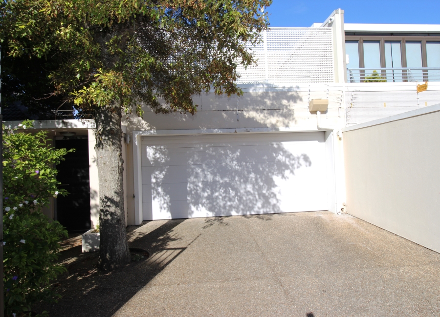 3 Bedroom Property for Sale in Claremont Upper Western Cape